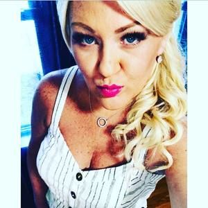 Meet your Posher, Brit